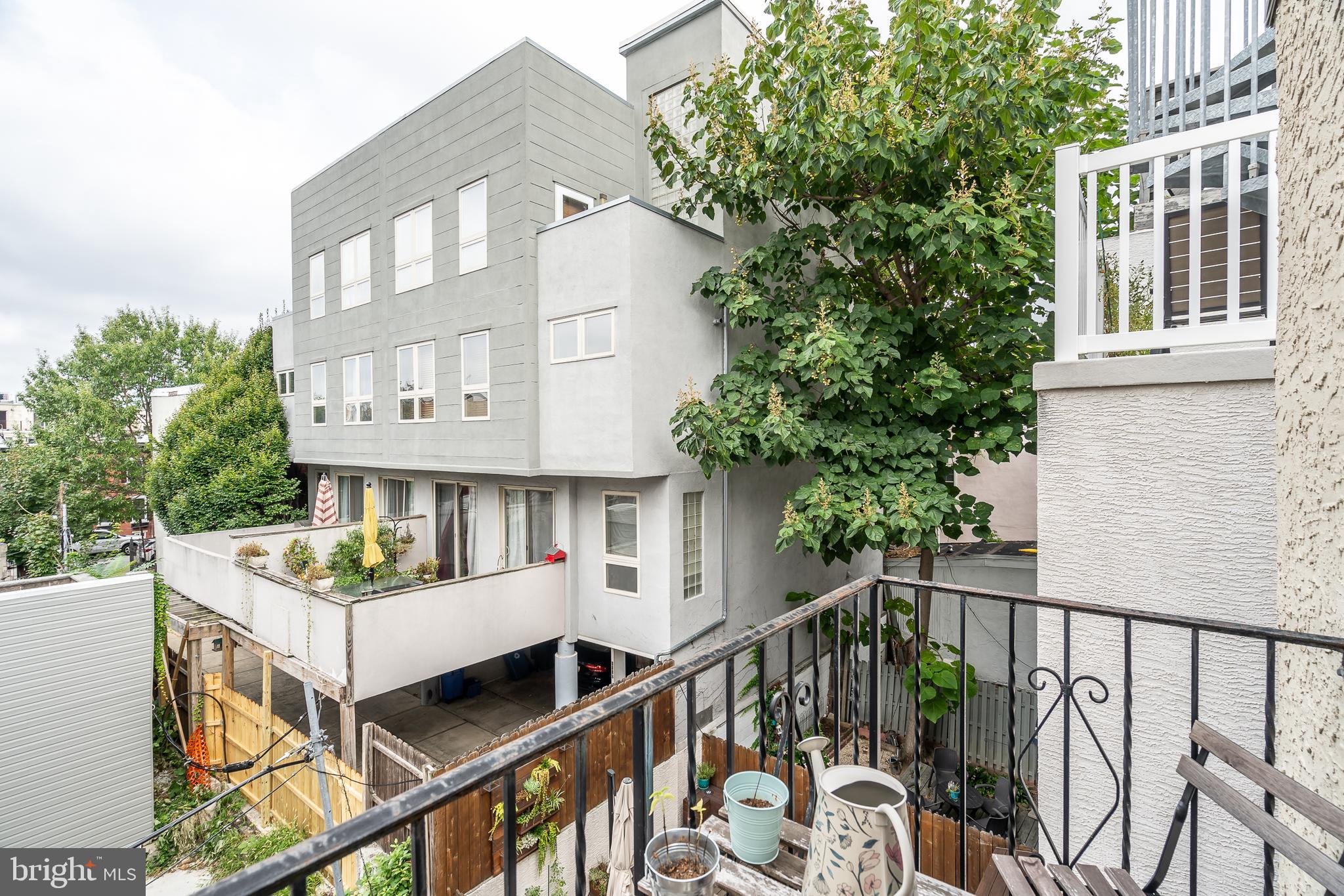 762 S 19TH STREET 3