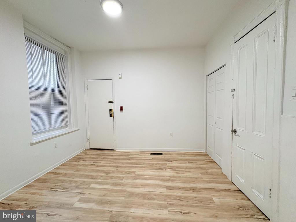 1904 FAIRMOUNT AVENUE Unit: 1