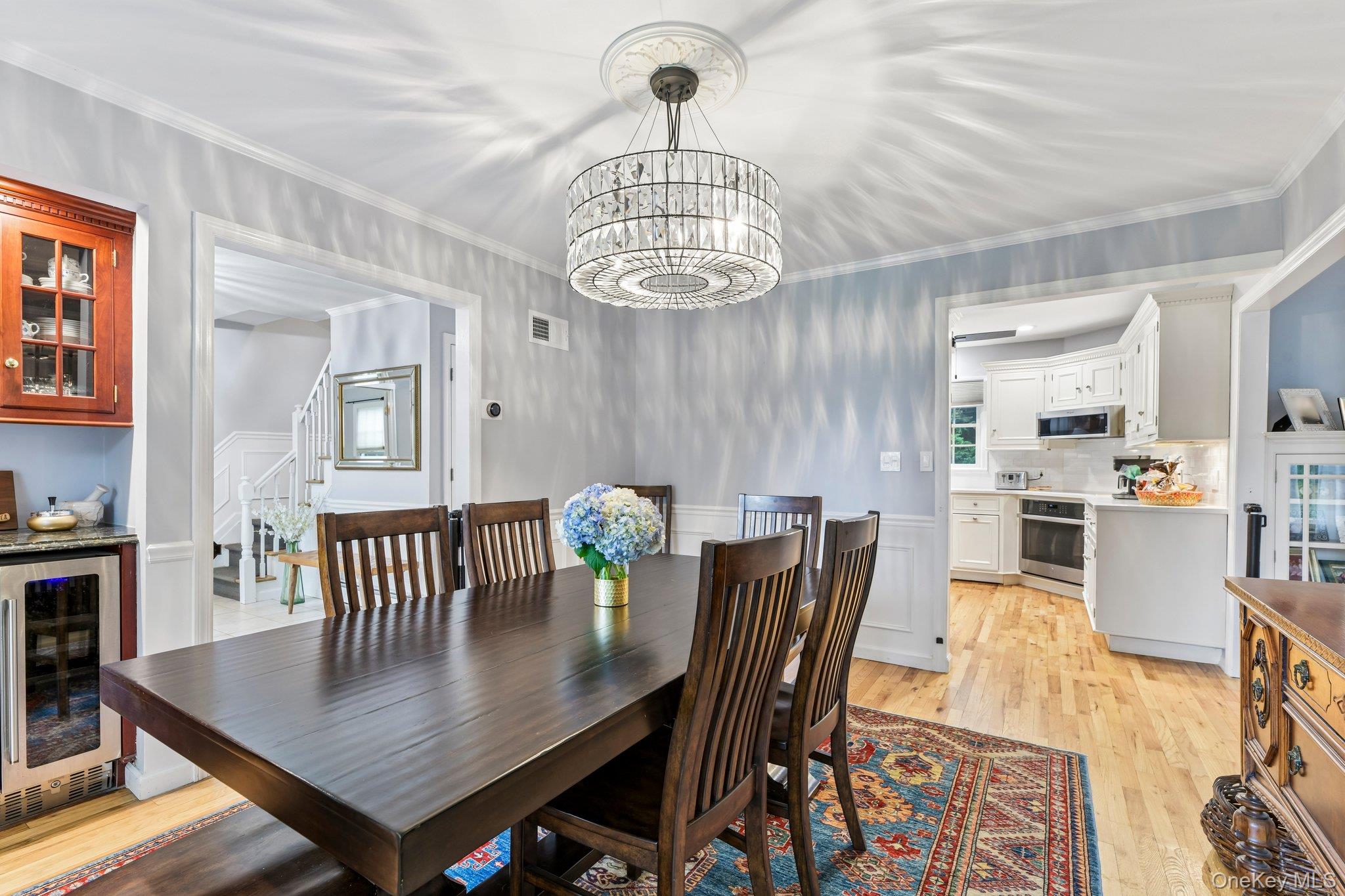 6 Pebble Hill Court
