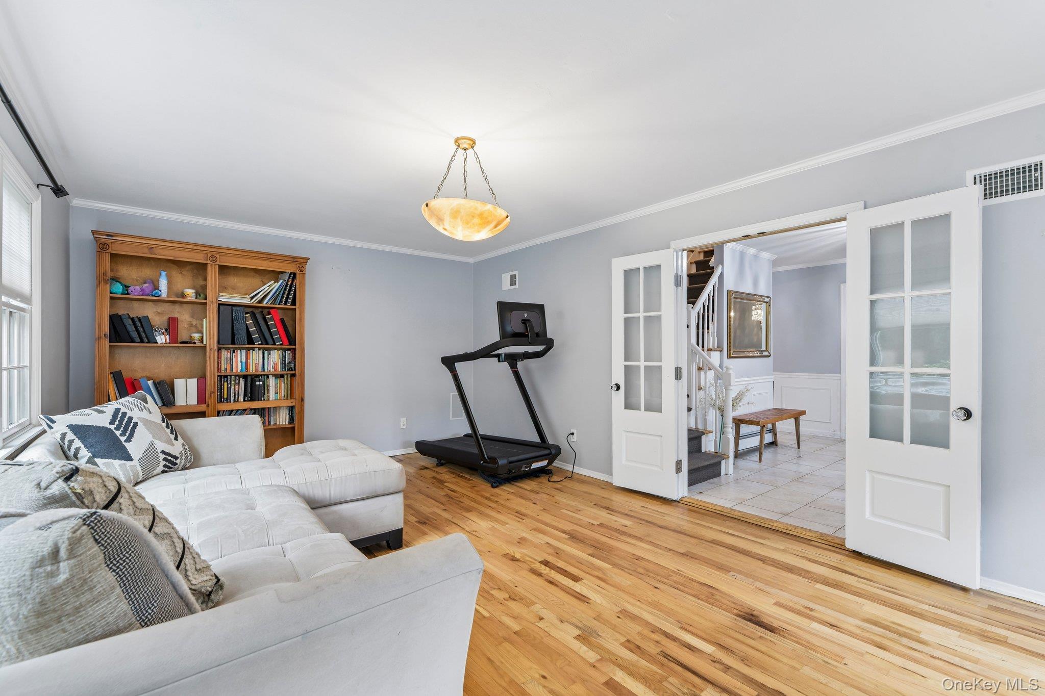6 Pebble Hill Court