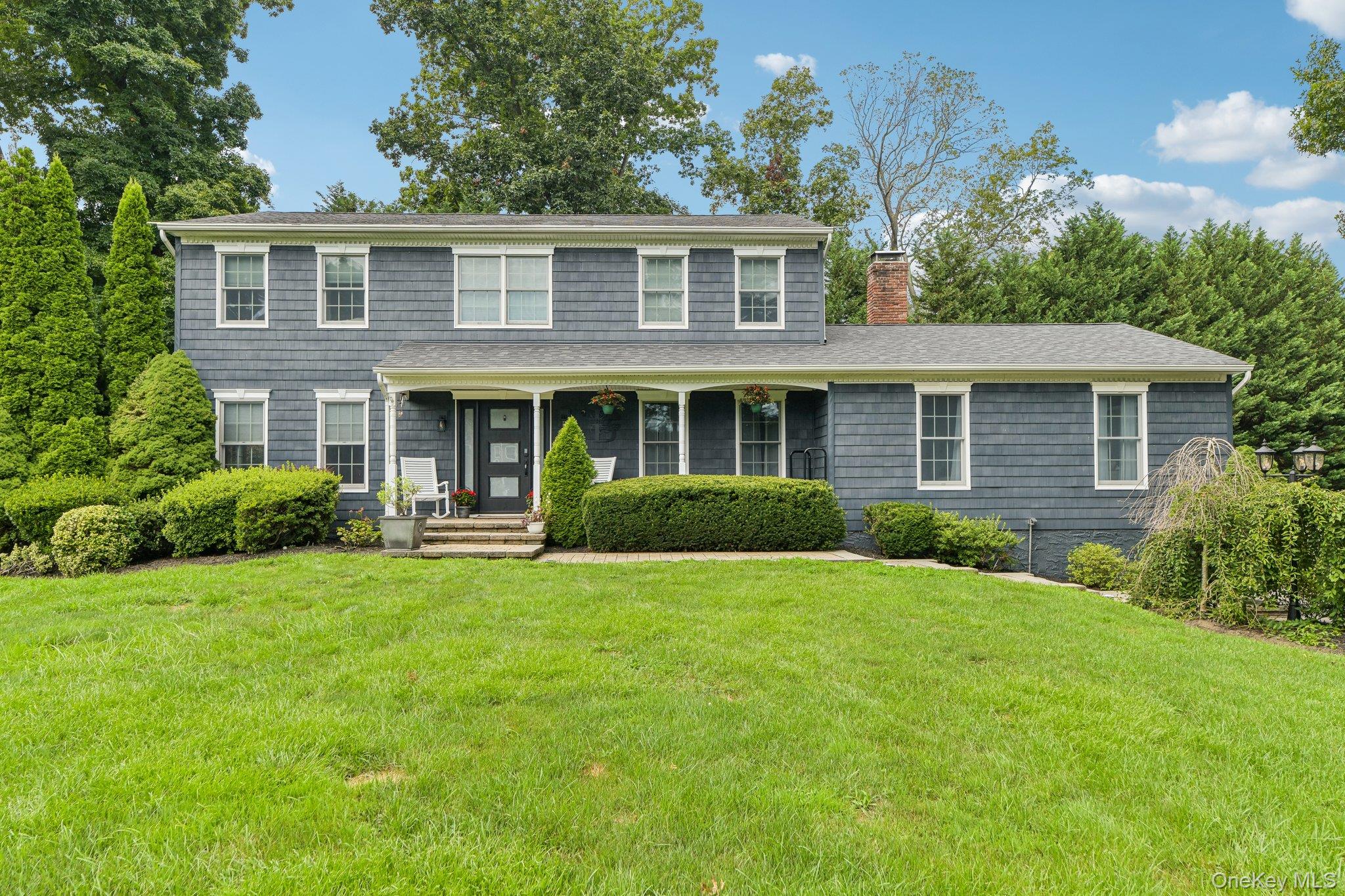 6 Pebble Hill Court