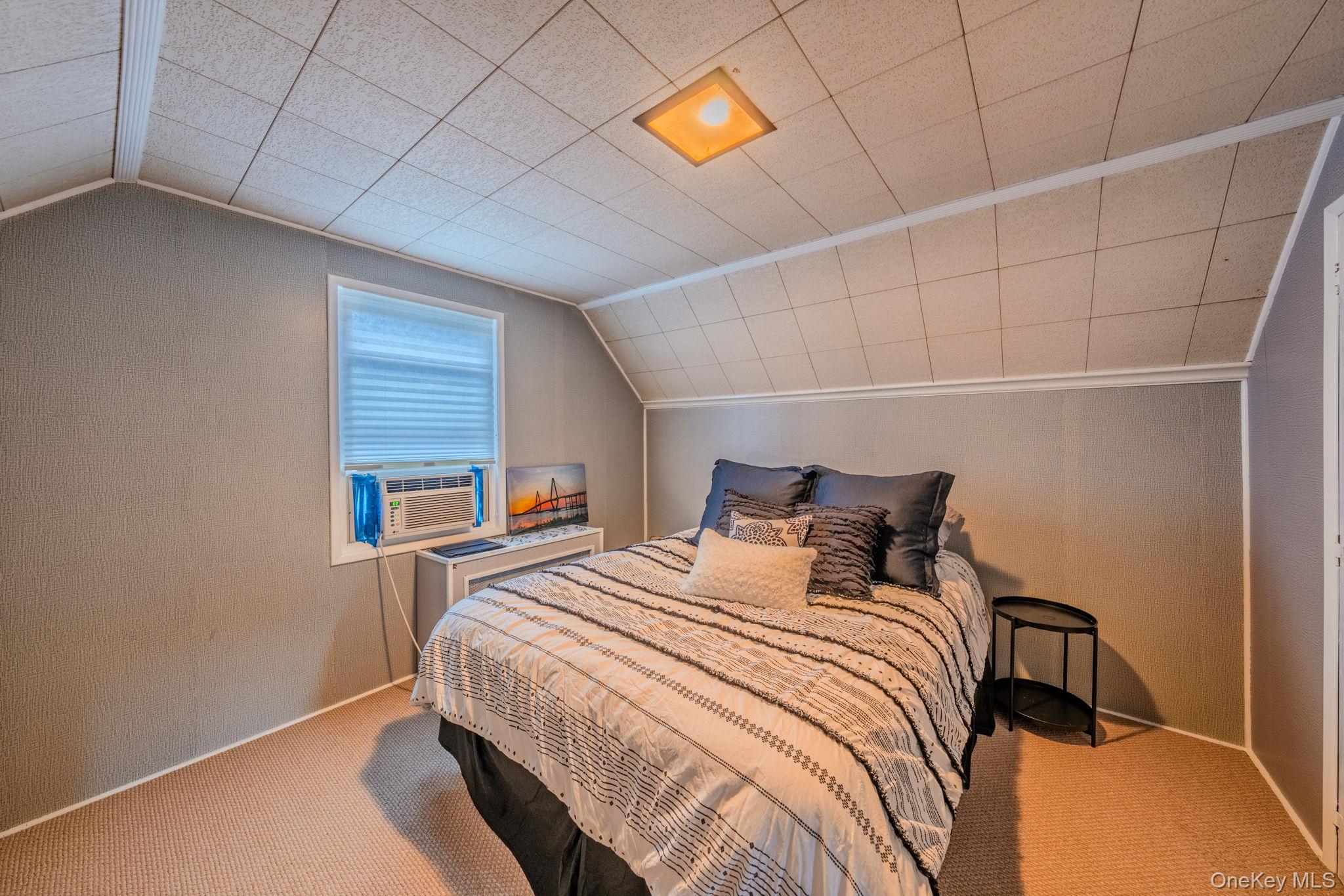 261 Fernwood Terrace