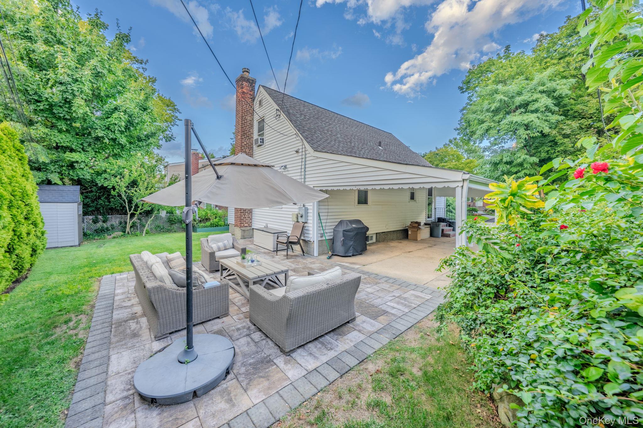 261 Fernwood Terrace