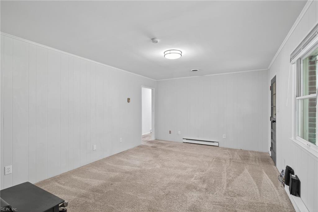 21004 Reynolds DR