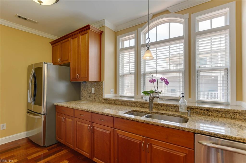 2080 E Ocean View AVE 3A