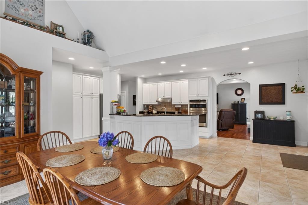 605 Oxbow CT