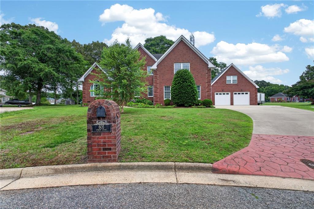 605 Oxbow CT