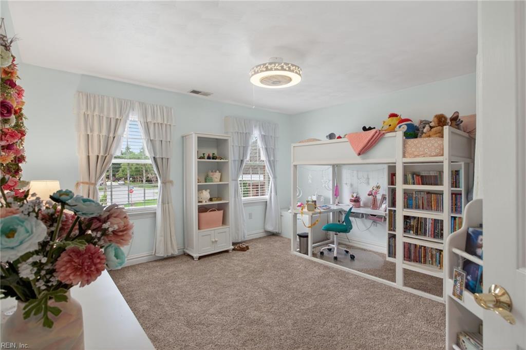 605 Oxbow CT