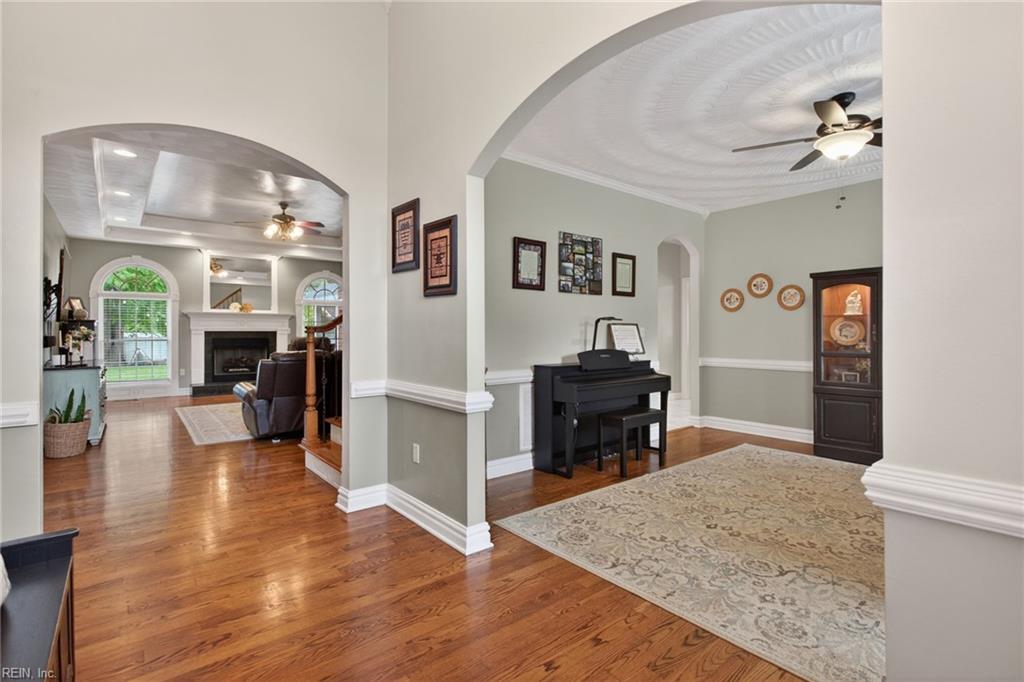 605 Oxbow CT