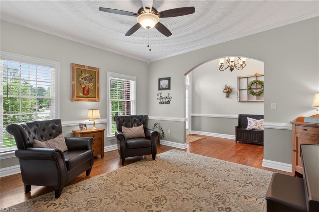 605 Oxbow CT