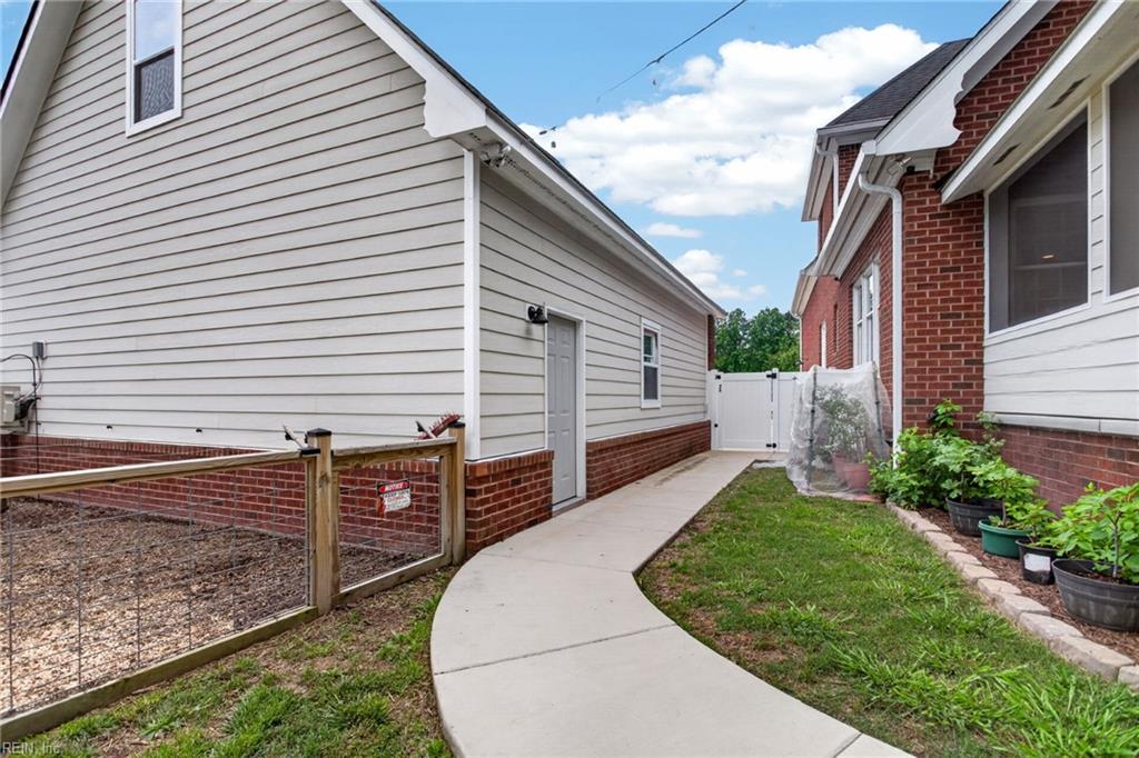 605 Oxbow CT