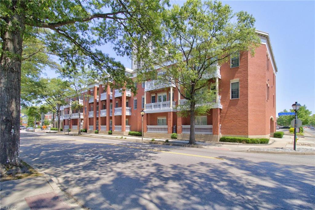 450 Princess Anne RD SW 202
