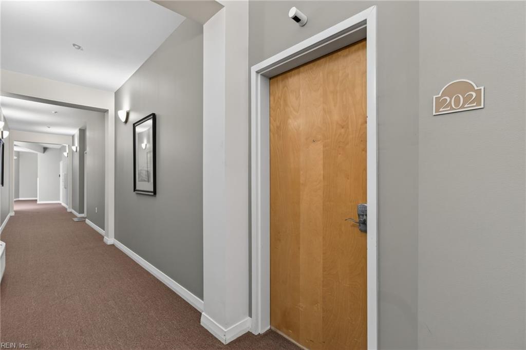 450 Princess Anne RD SW 202