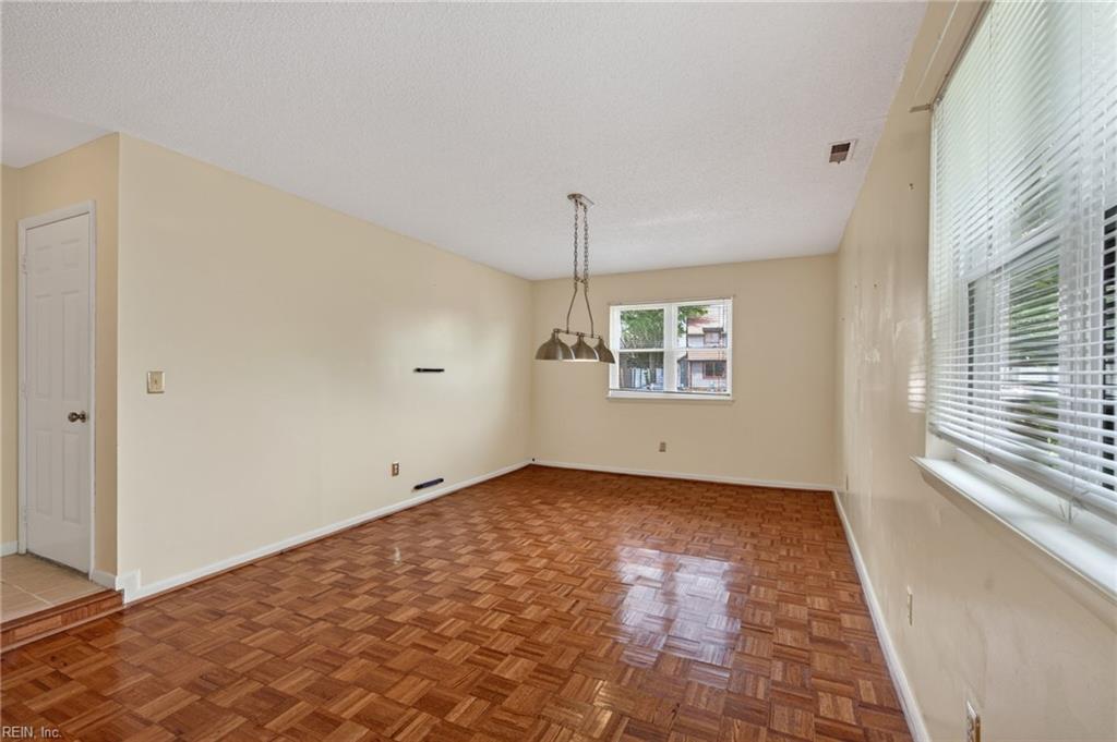 668 Masefield CIR