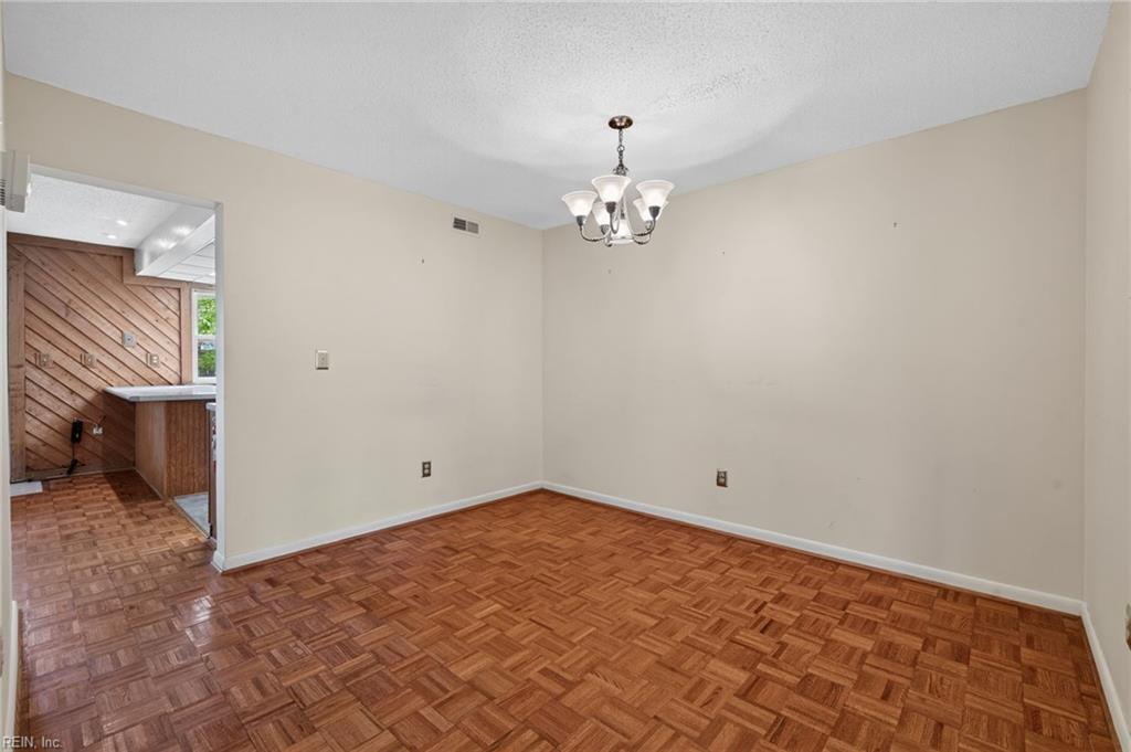 668 Masefield CIR