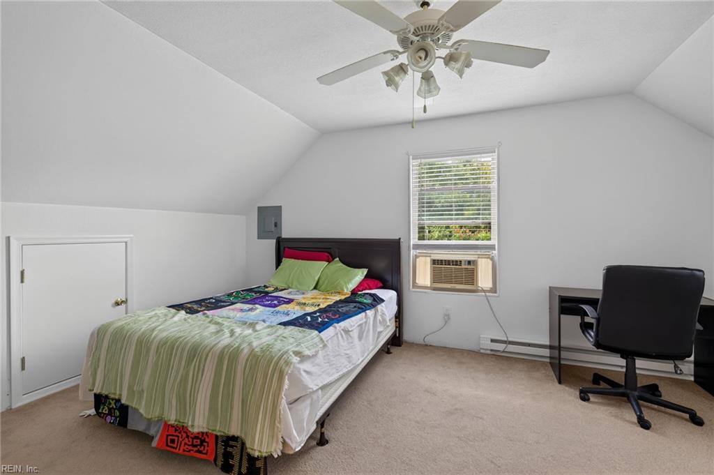 3700 Riverwood CRES