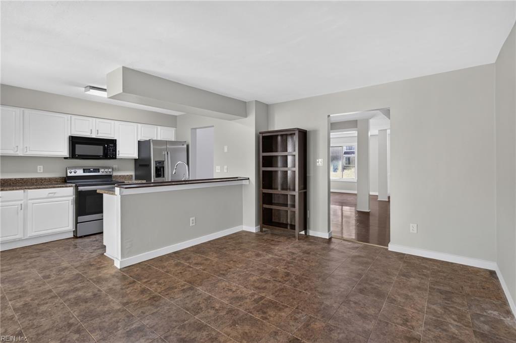 254 Bridgewater DR