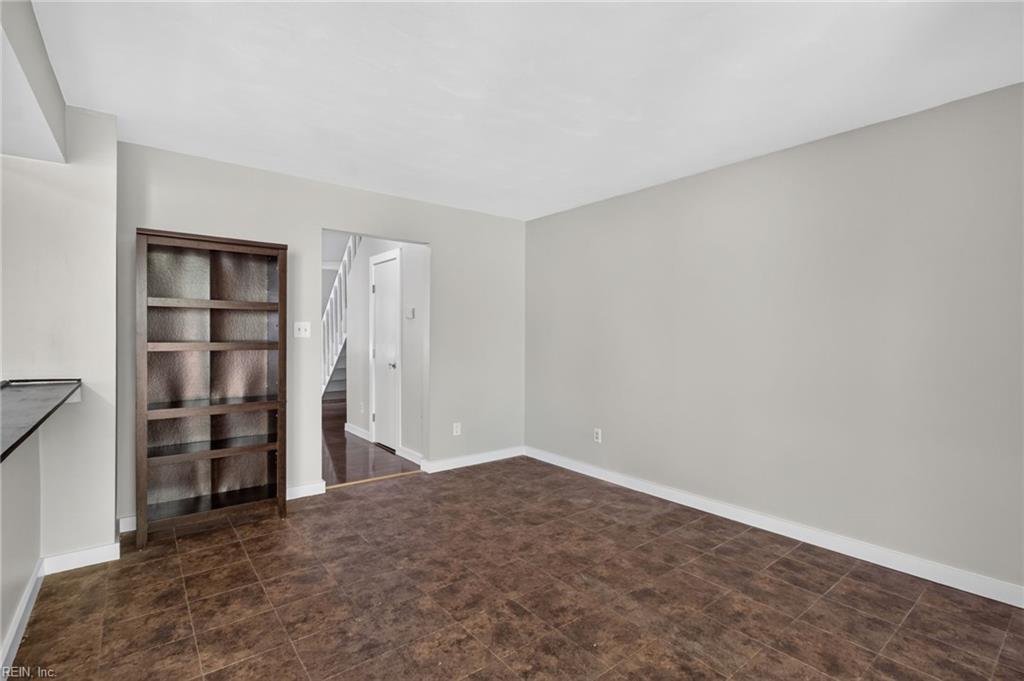 254 Bridgewater DR