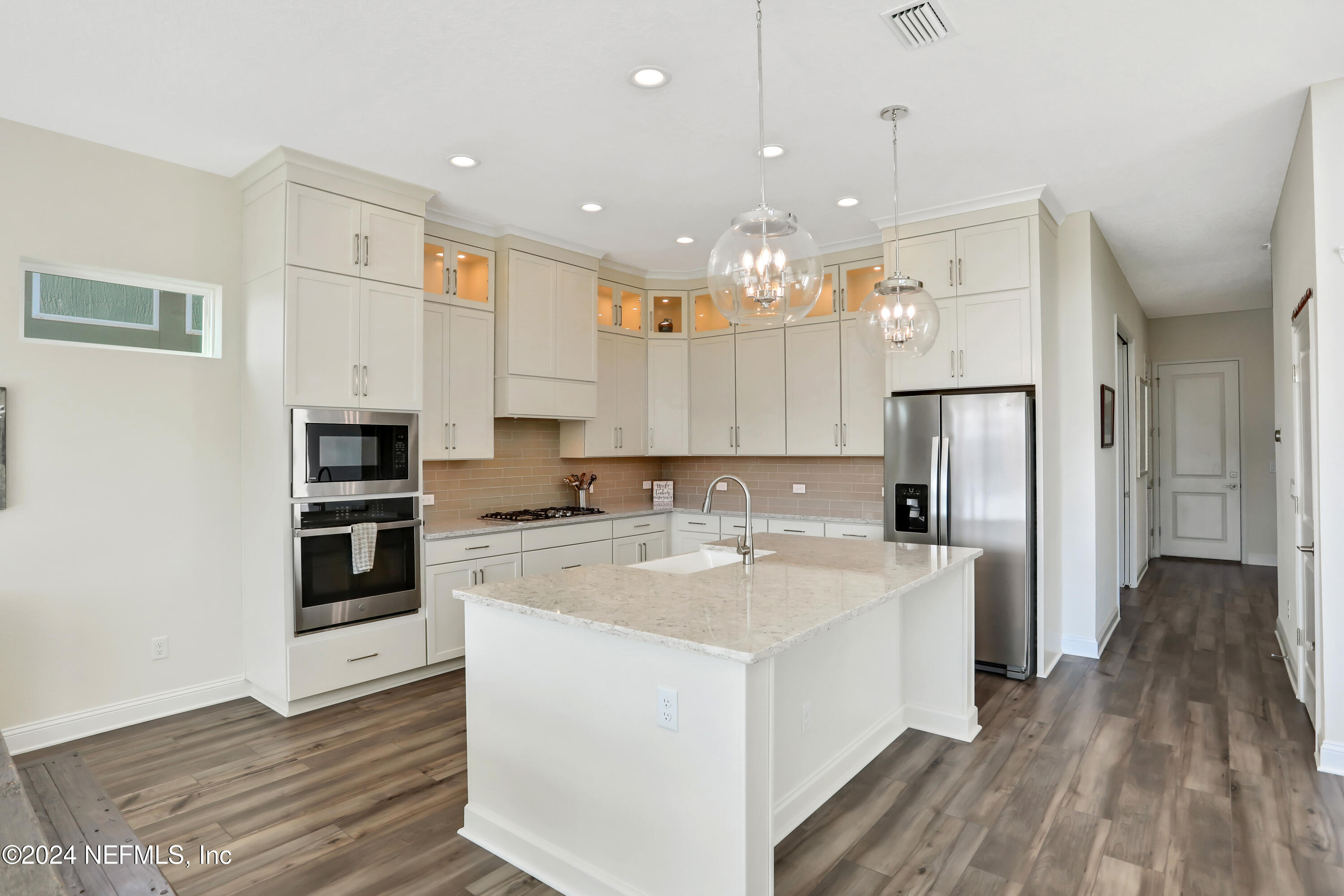 3053 FIERA VISTA Drive