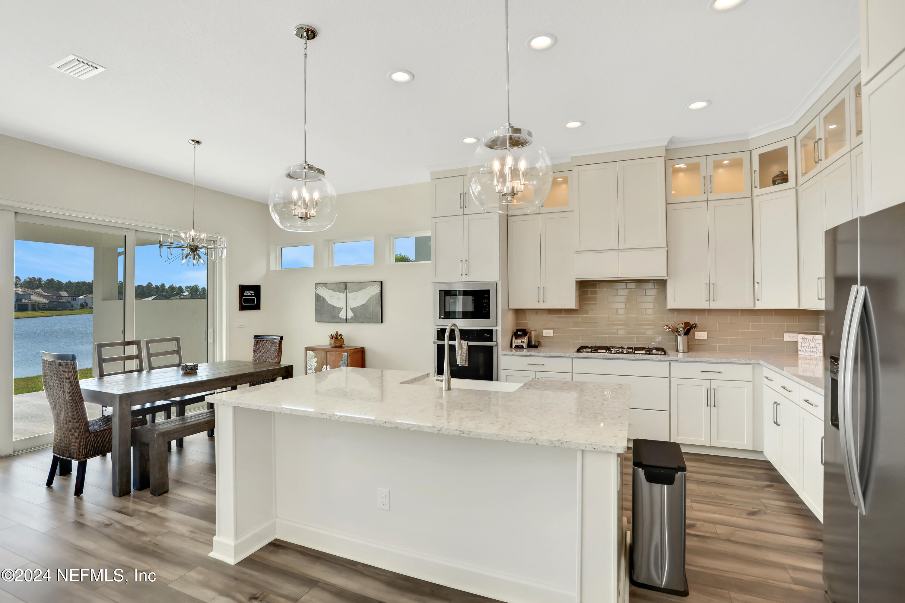 3053 FIERA VISTA Drive