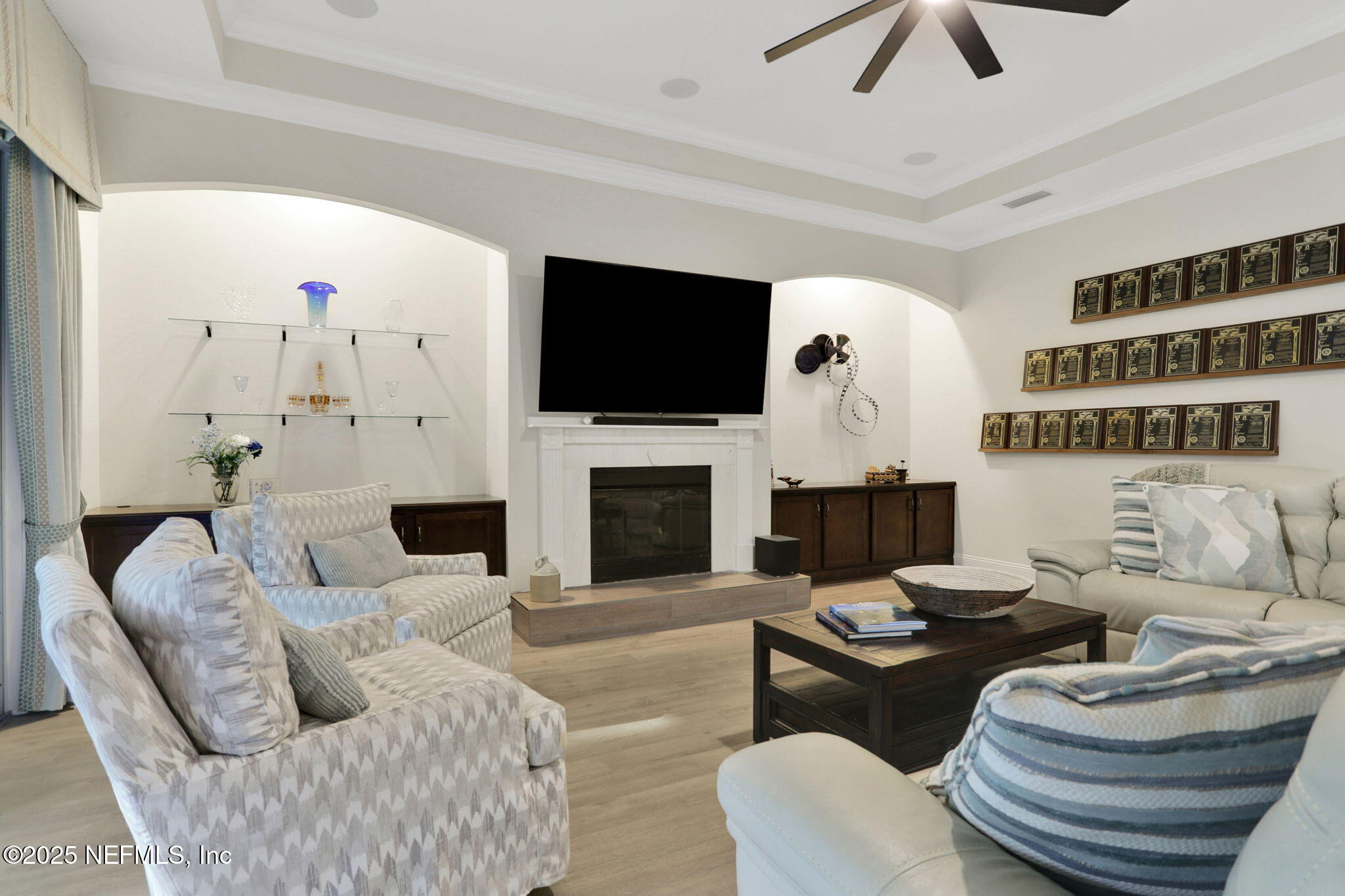 3122 BRETTUNGAR Drive