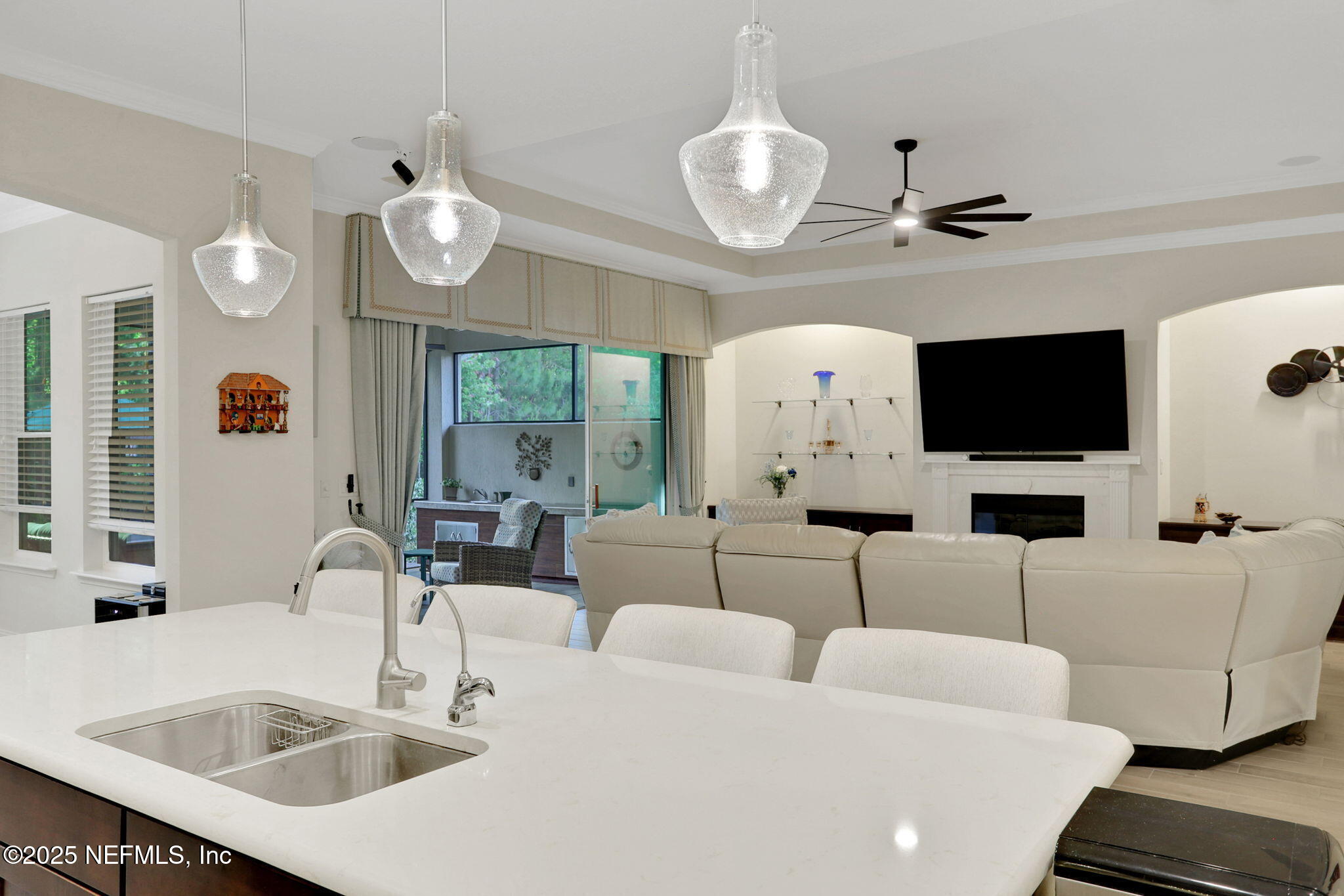 3122 BRETTUNGAR Drive