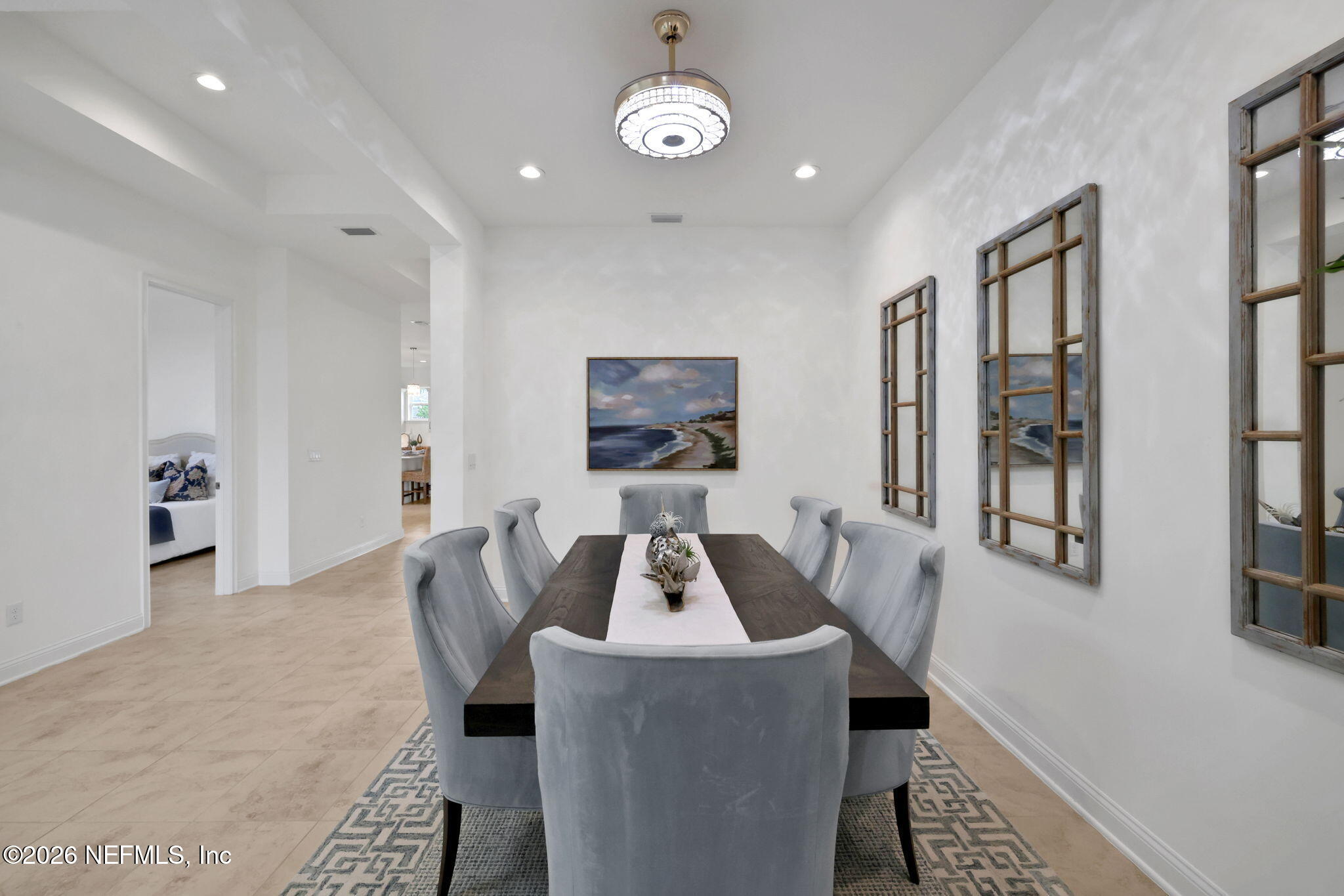 2812 CASSIA Lane