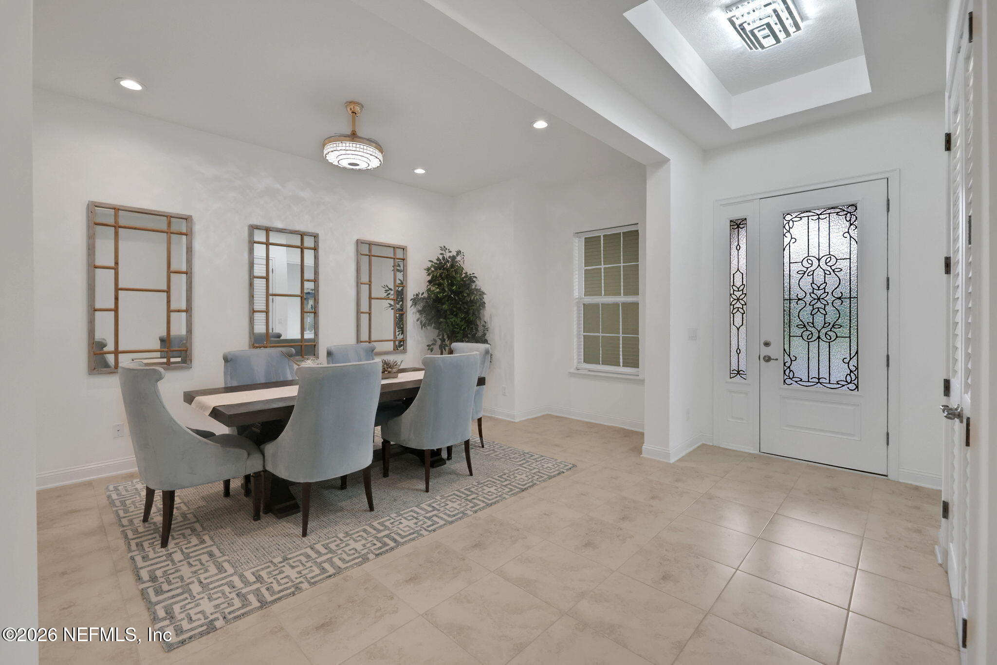 2812 CASSIA Lane