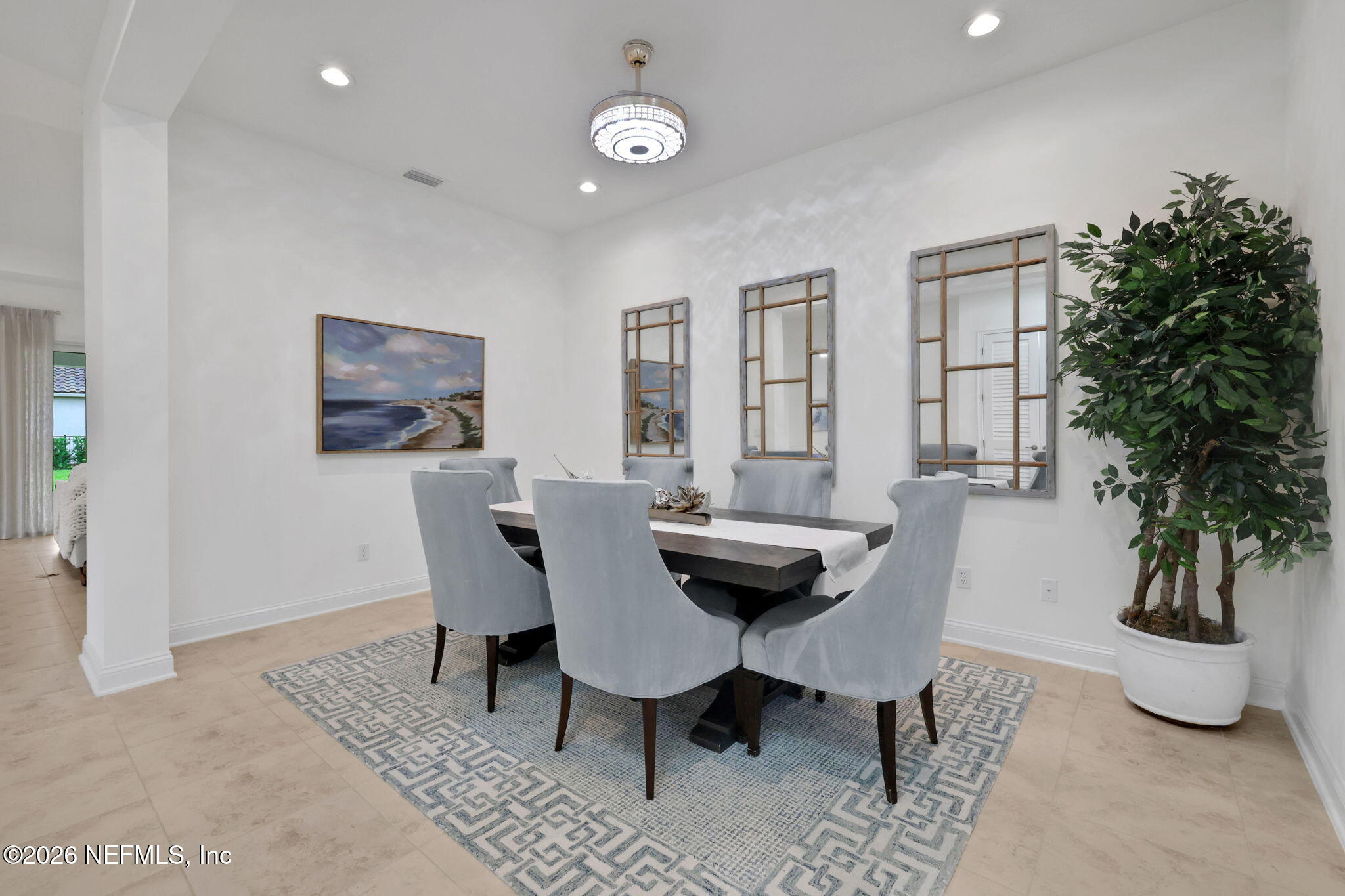2812 CASSIA Lane
