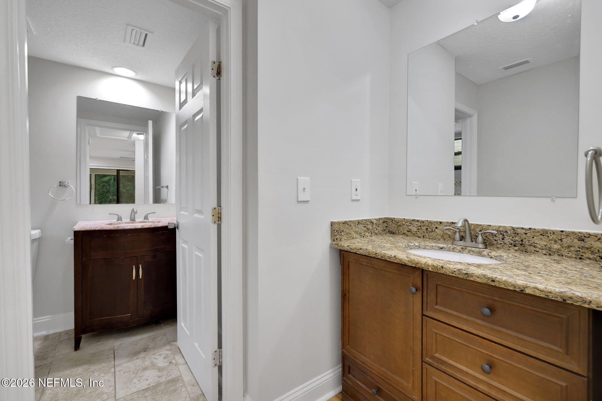7950 LOS ROBLES Court 7950