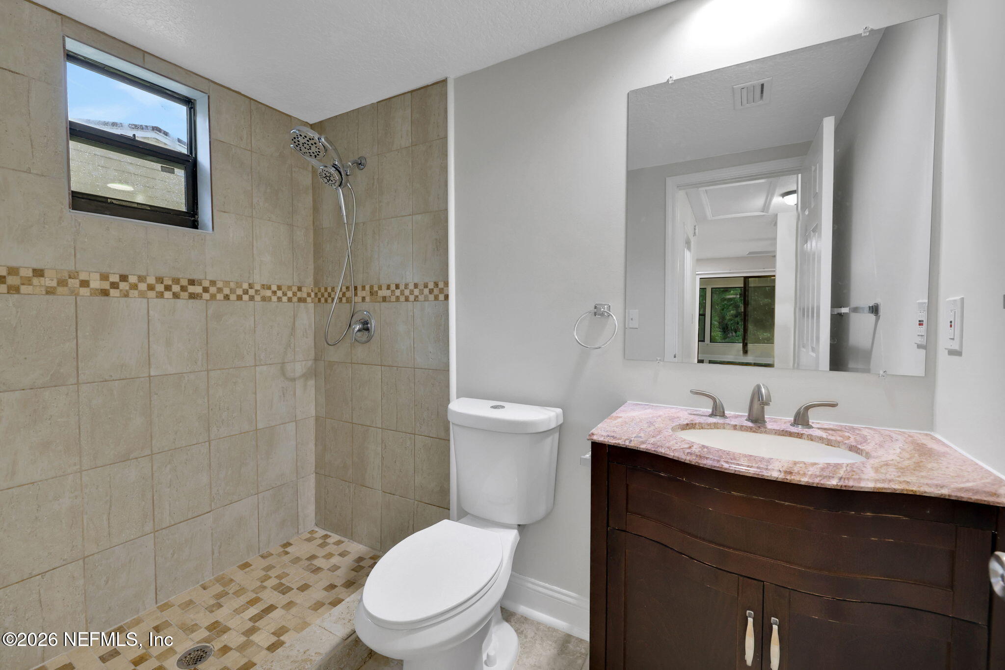 7950 LOS ROBLES Court 7950