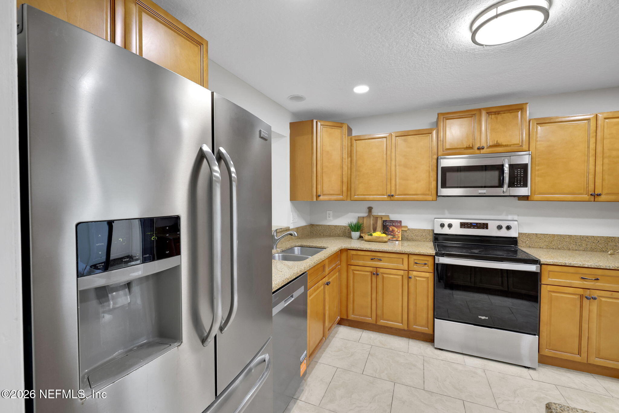 7950 LOS ROBLES Court 7950
