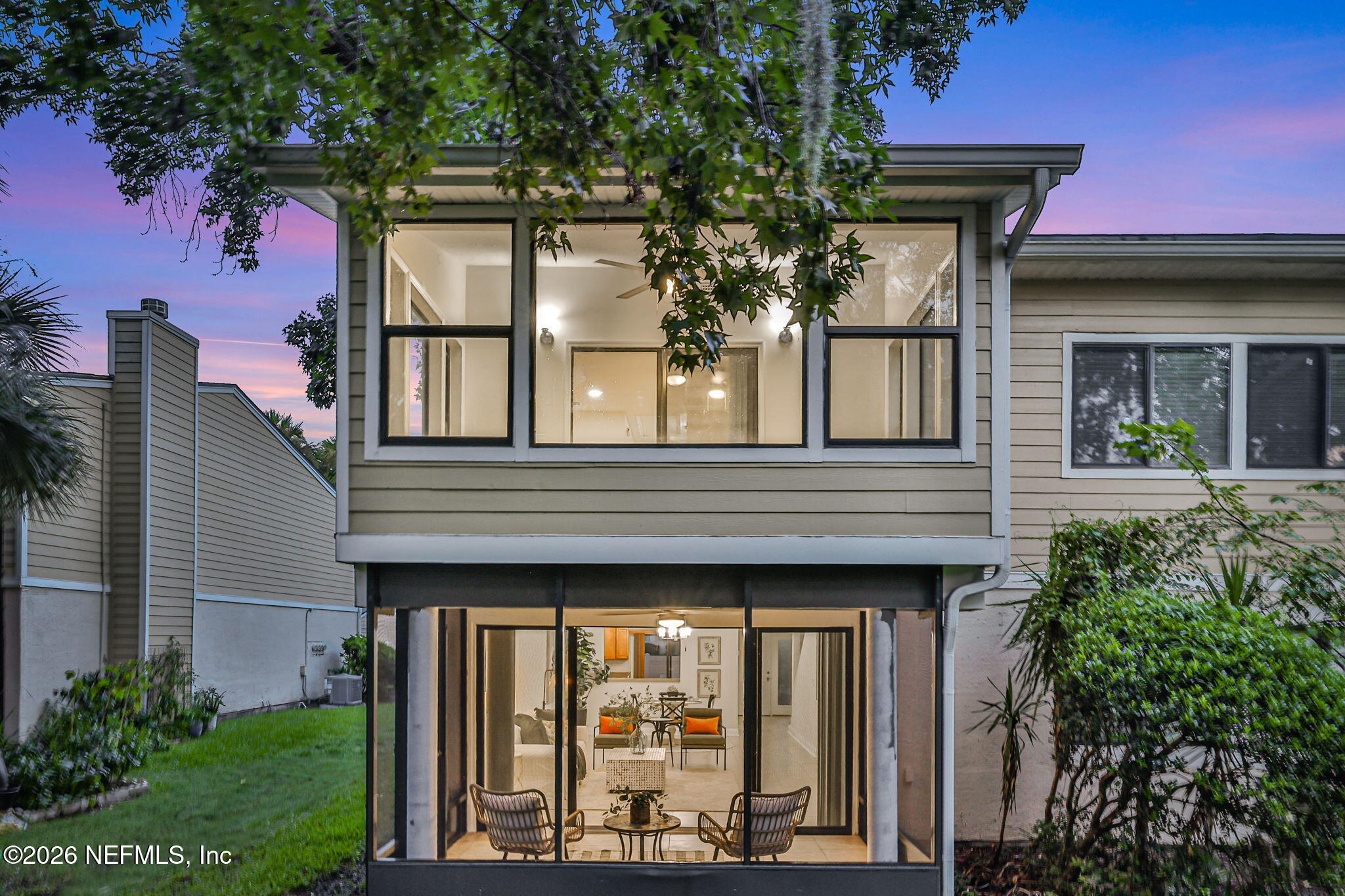 7950 LOS ROBLES Court 7950