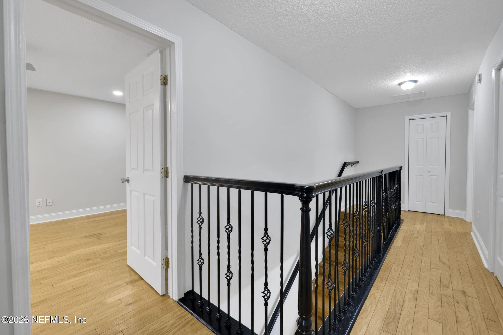 7950 LOS ROBLES Court 7950