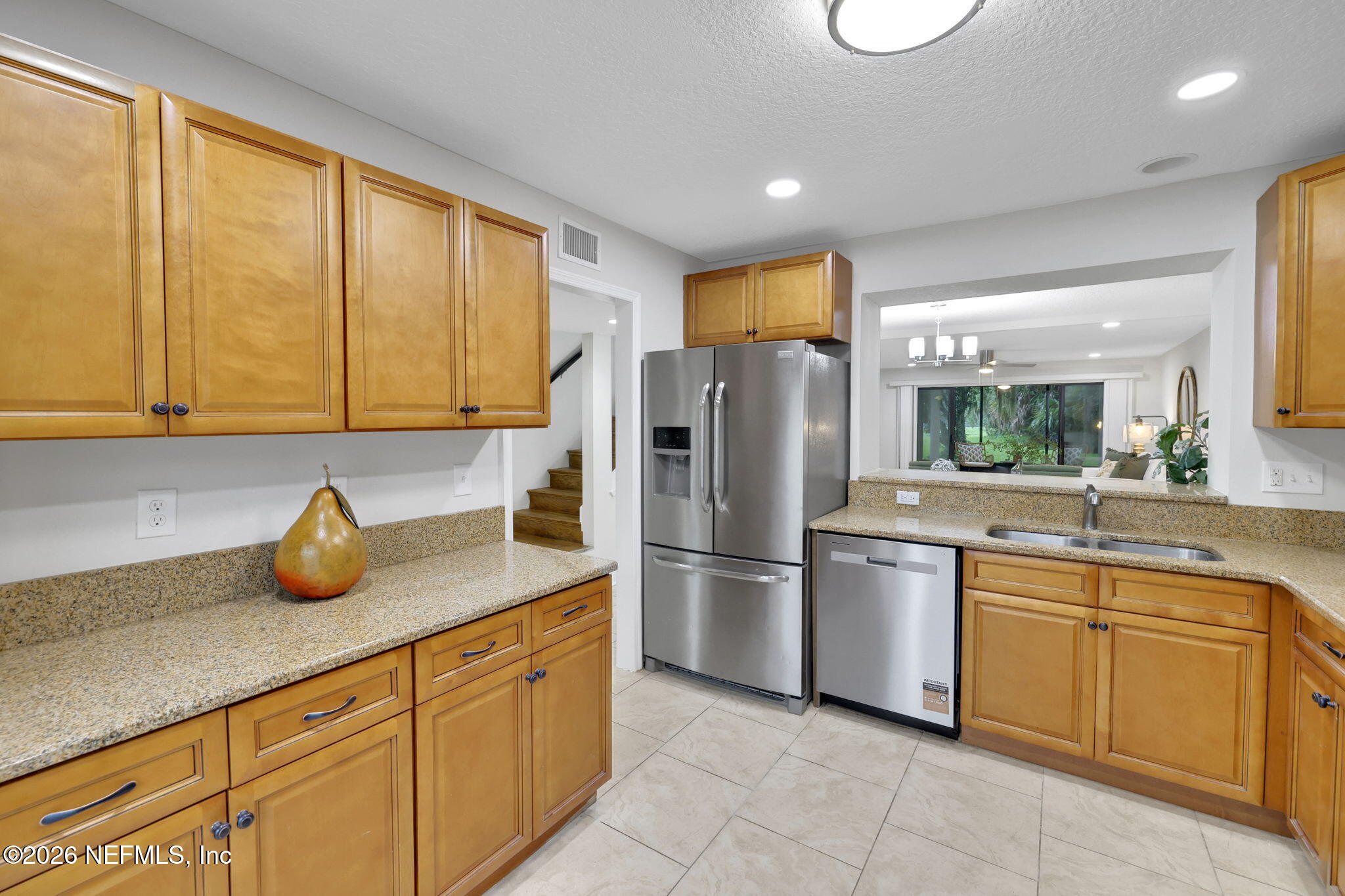 7950 LOS ROBLES Court 7950