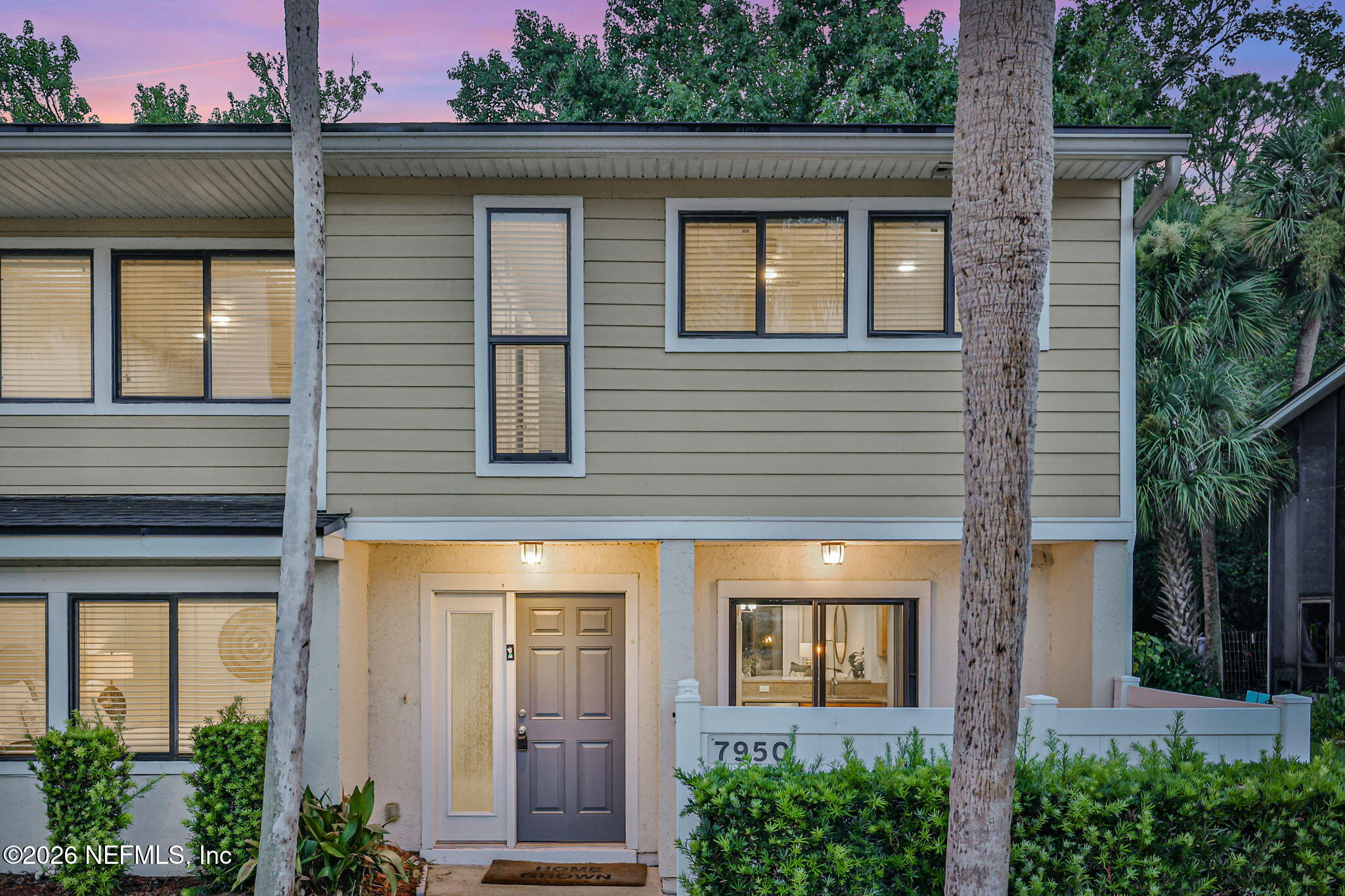 7950 LOS ROBLES Court 7950