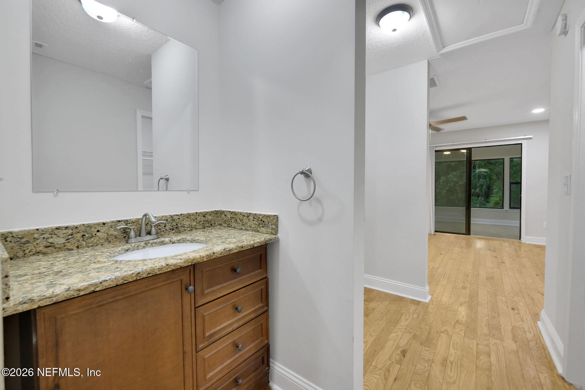 7950 LOS ROBLES Court 7950