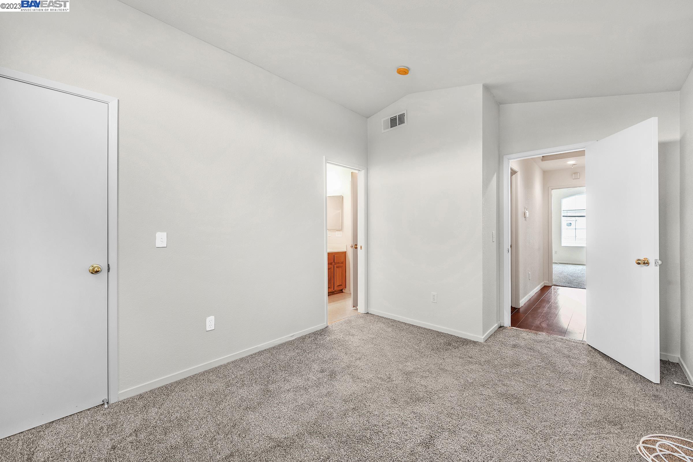 4112 Felicitia Ct