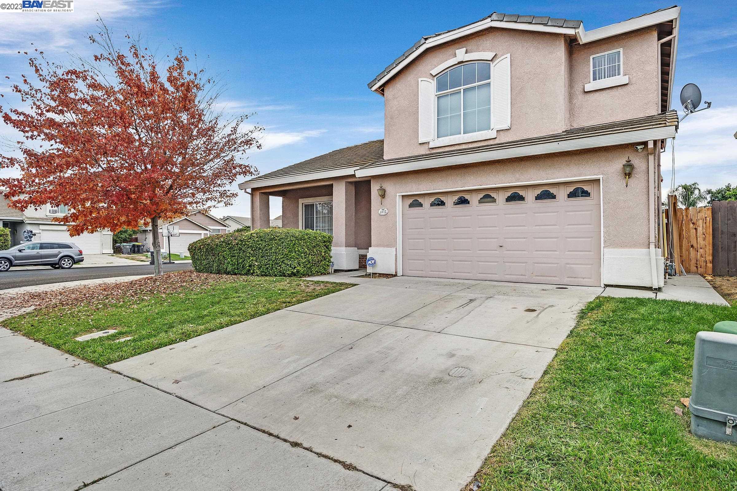 4112 Felicitia Ct
