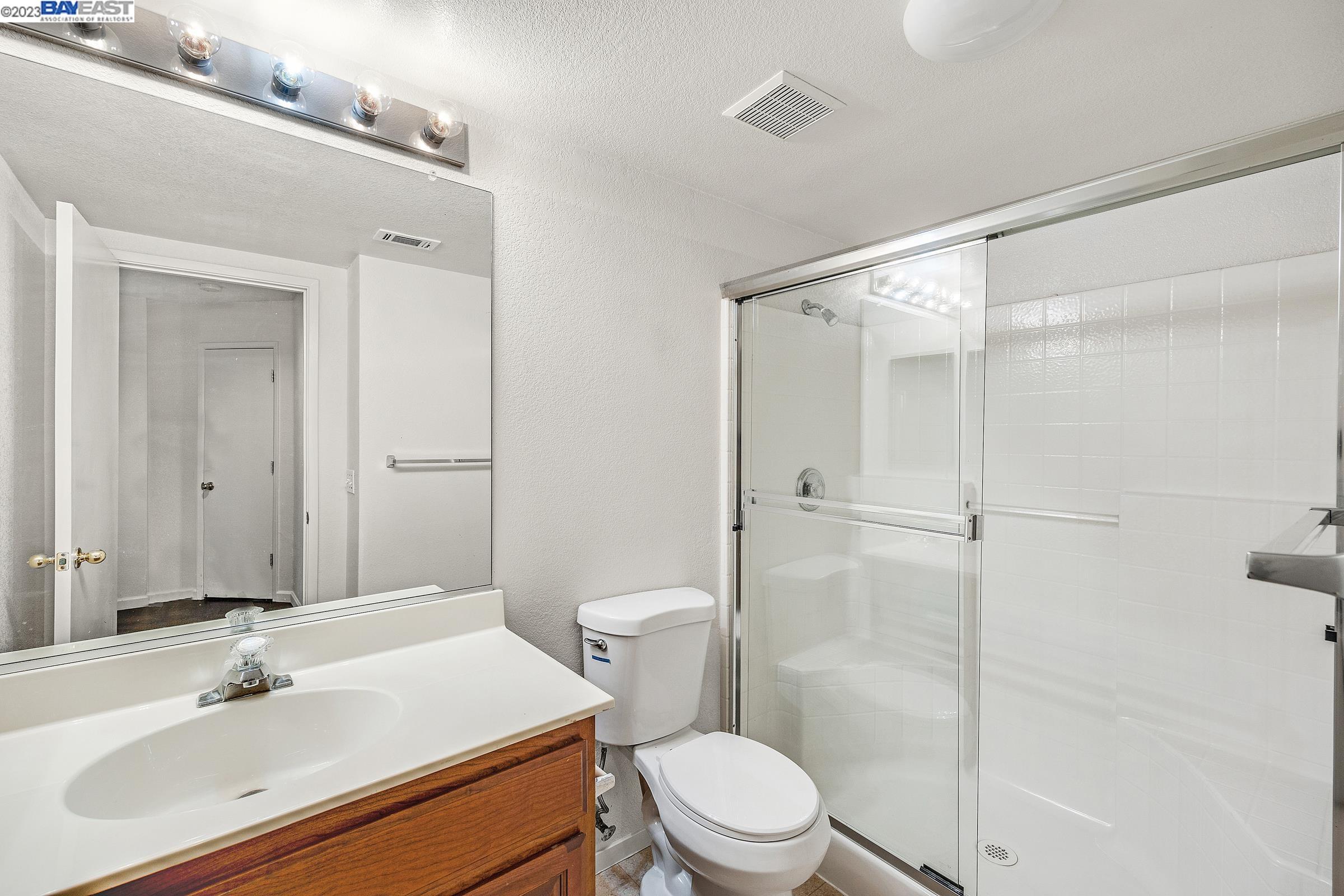 4112 Felicitia Ct