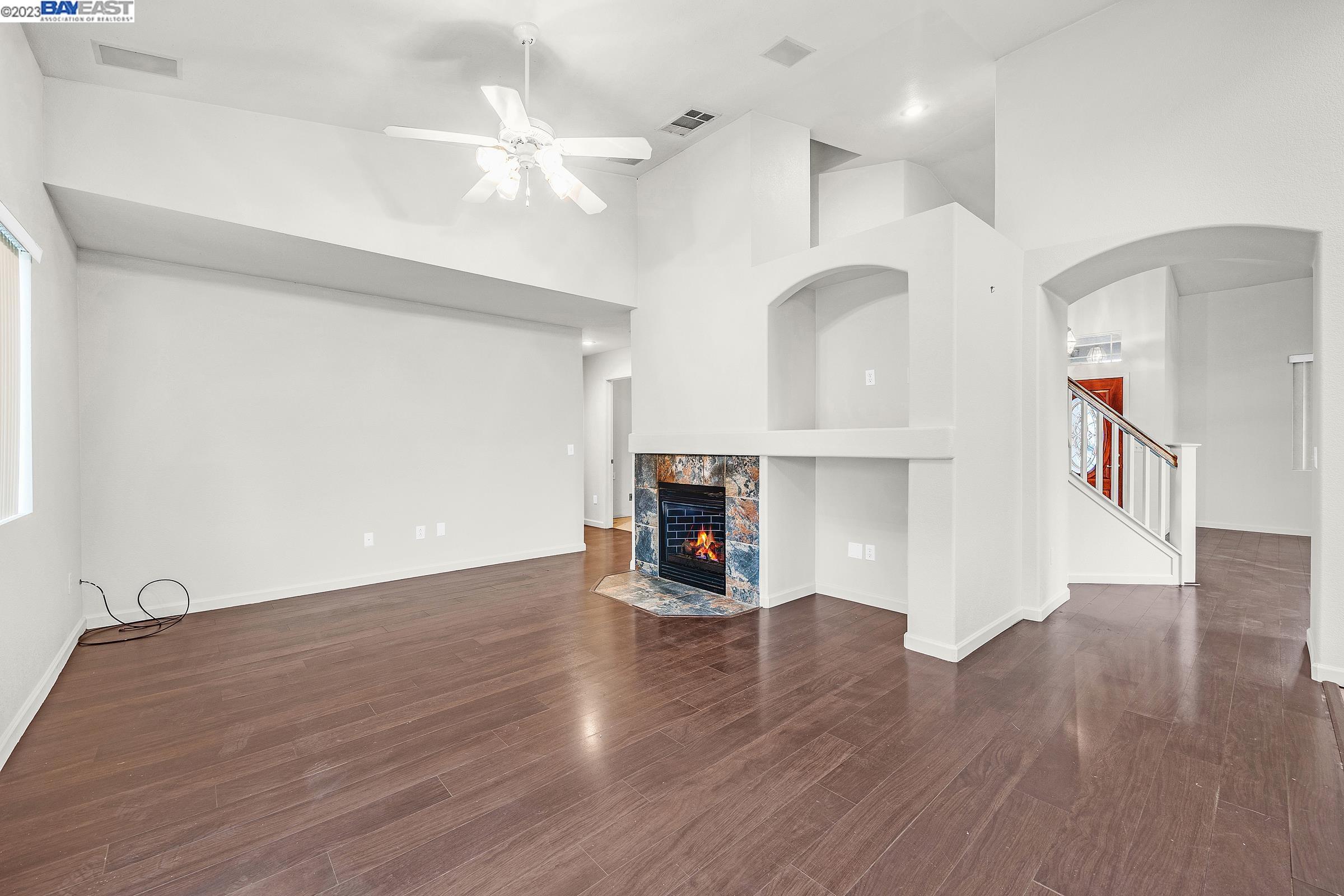 4112 Felicitia Ct