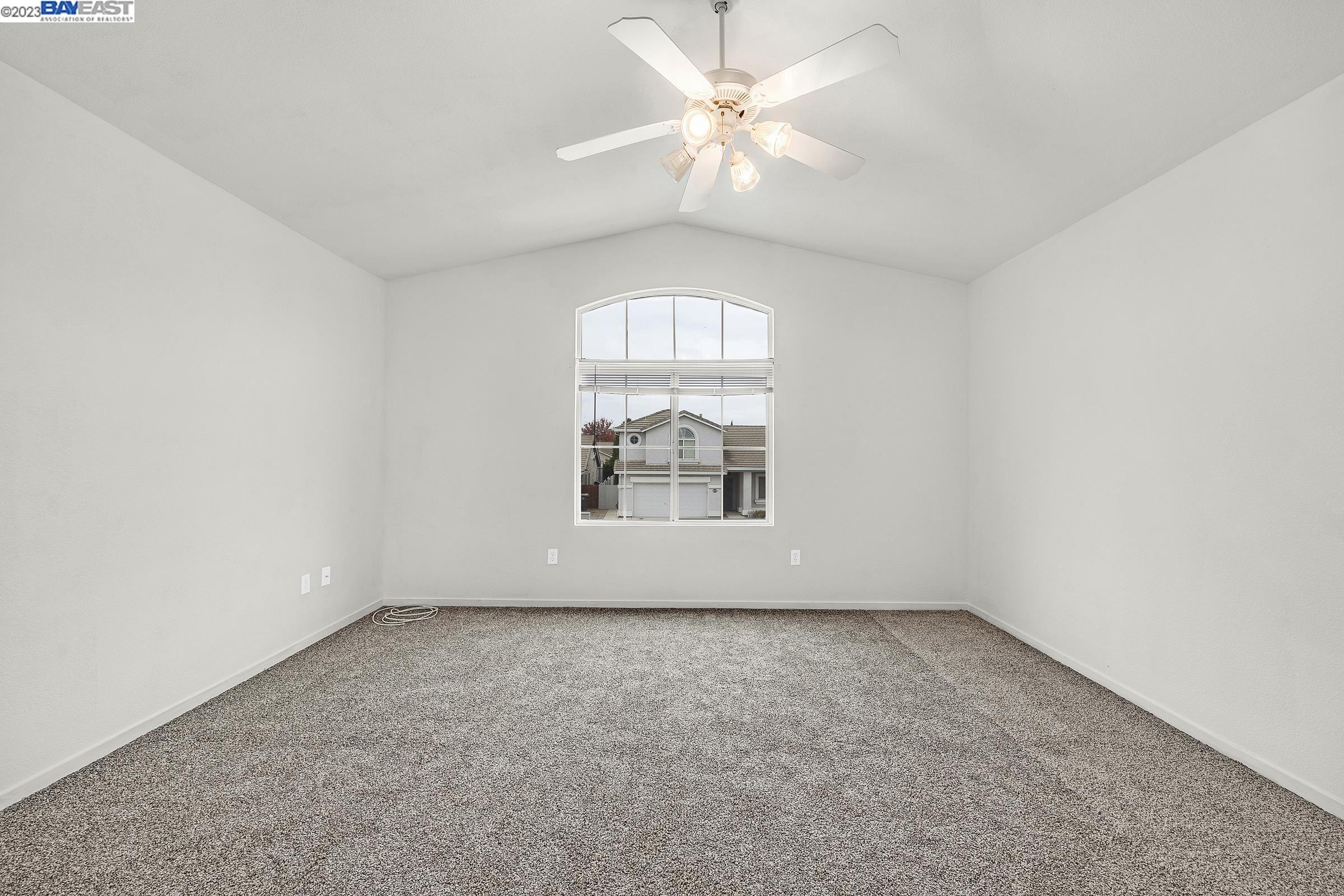 4112 Felicitia Ct