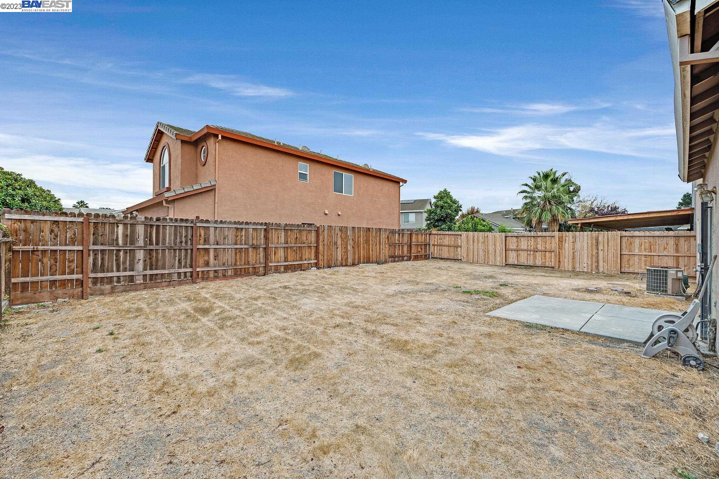 4112 Felicitia Ct