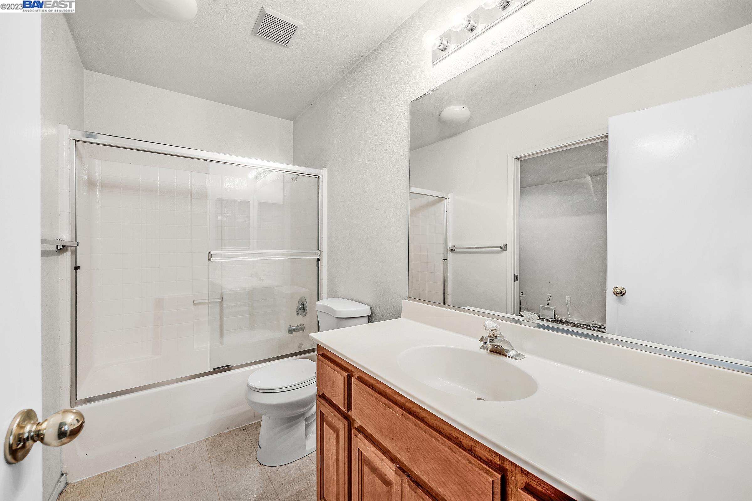 4112 Felicitia Ct