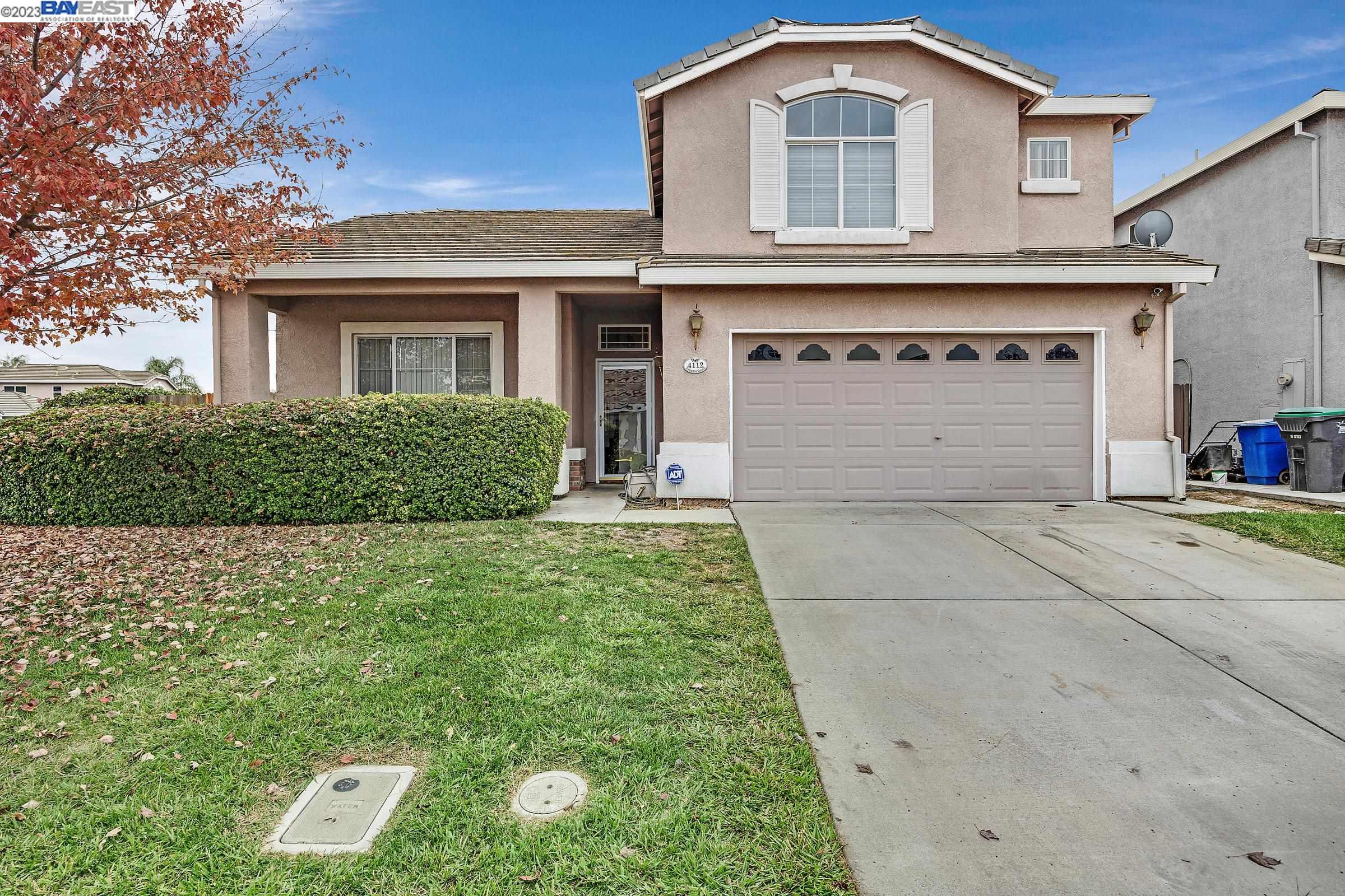 4112 Felicitia Ct