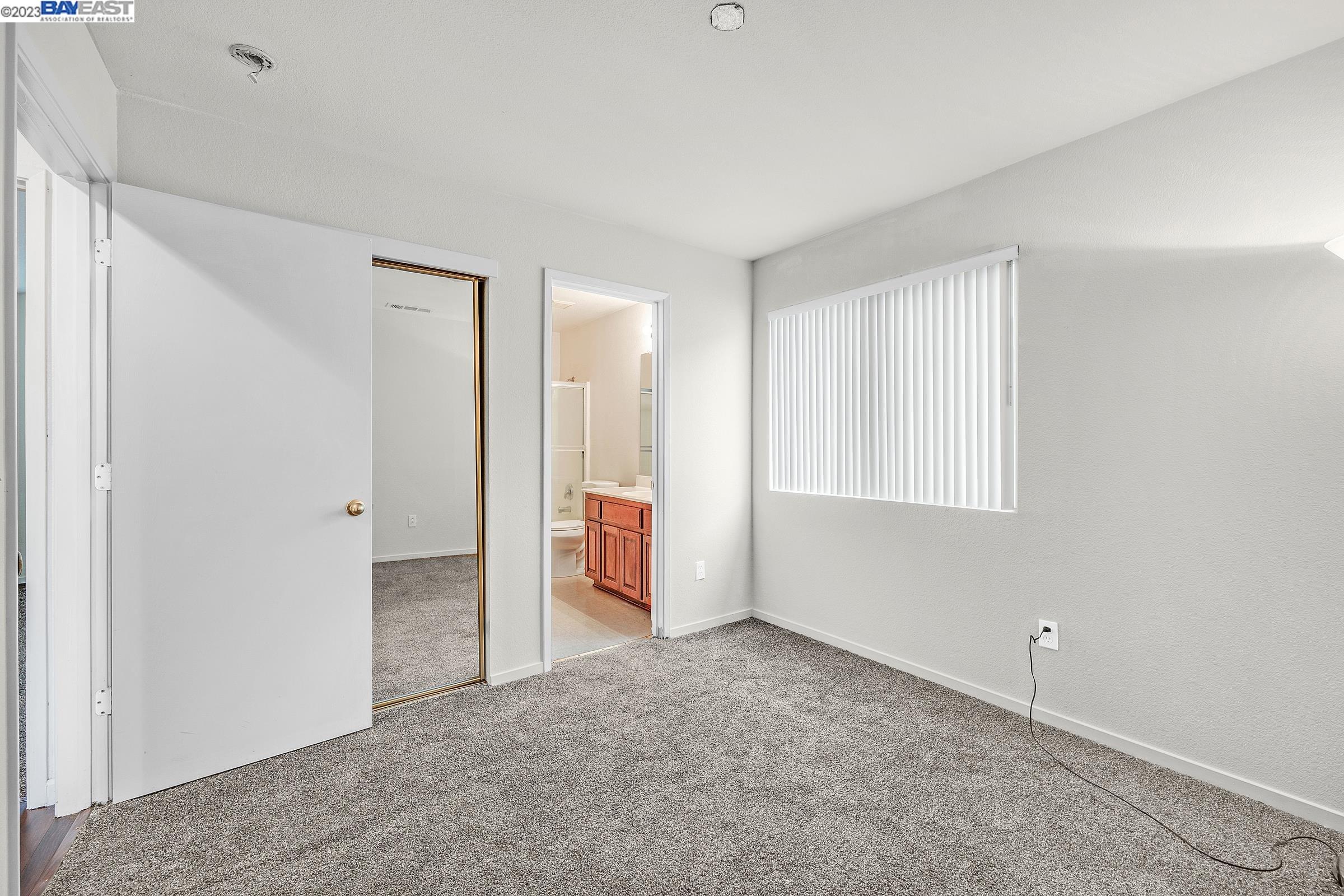 4112 Felicitia Ct