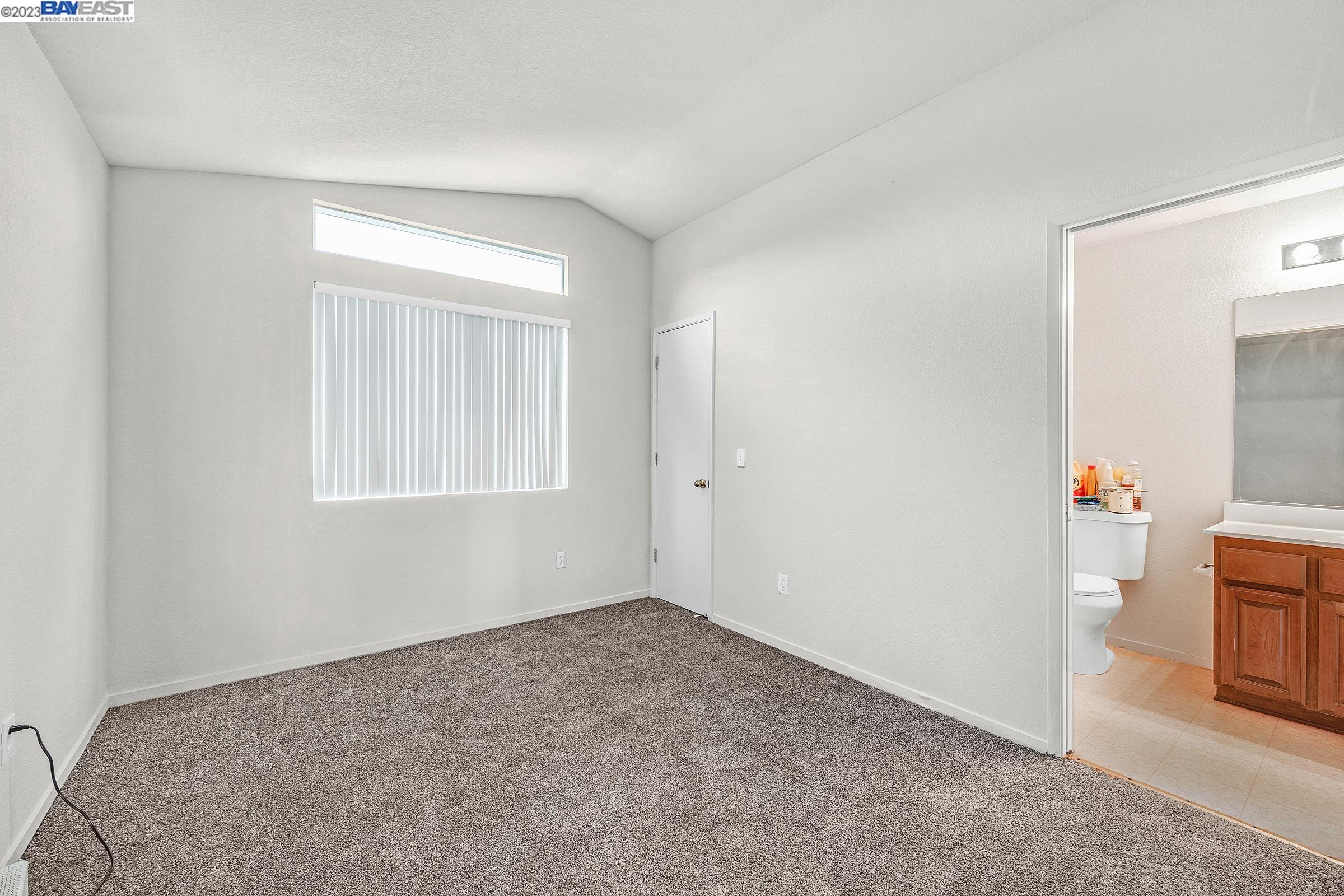 4112 Felicitia Ct