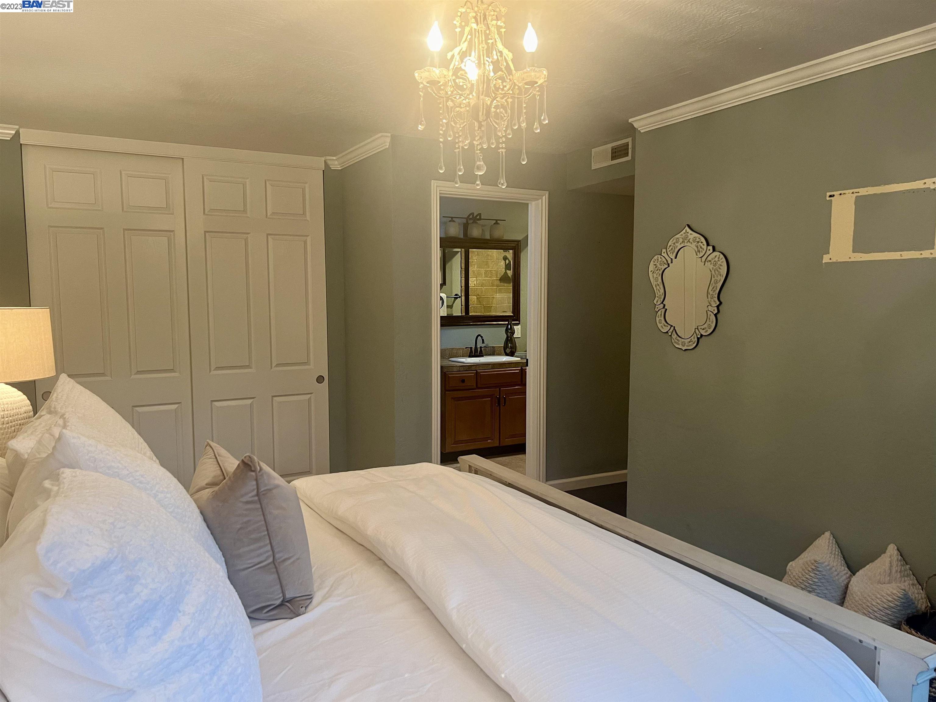 2511 Heatherlark Cir