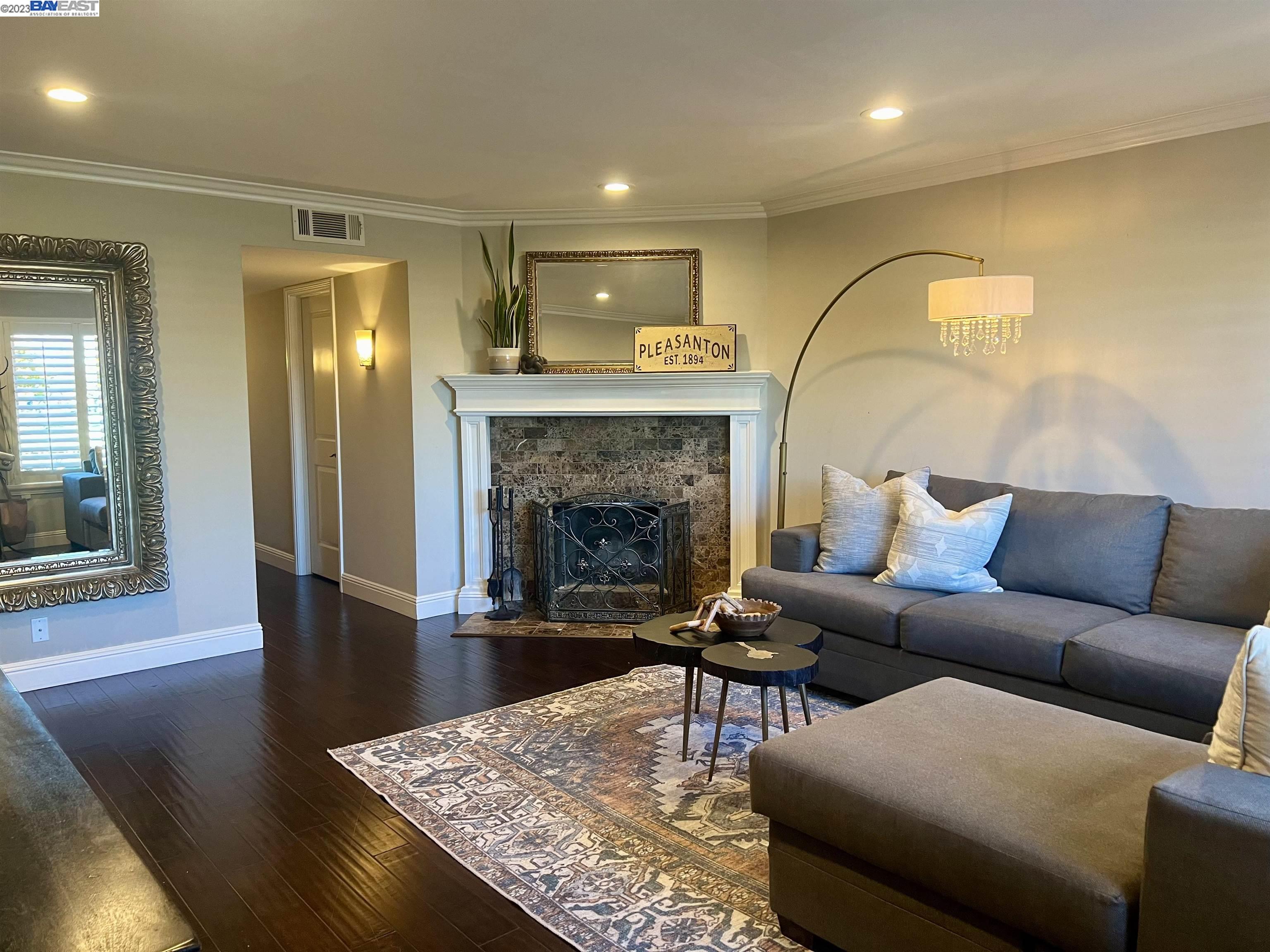 2511 Heatherlark Cir