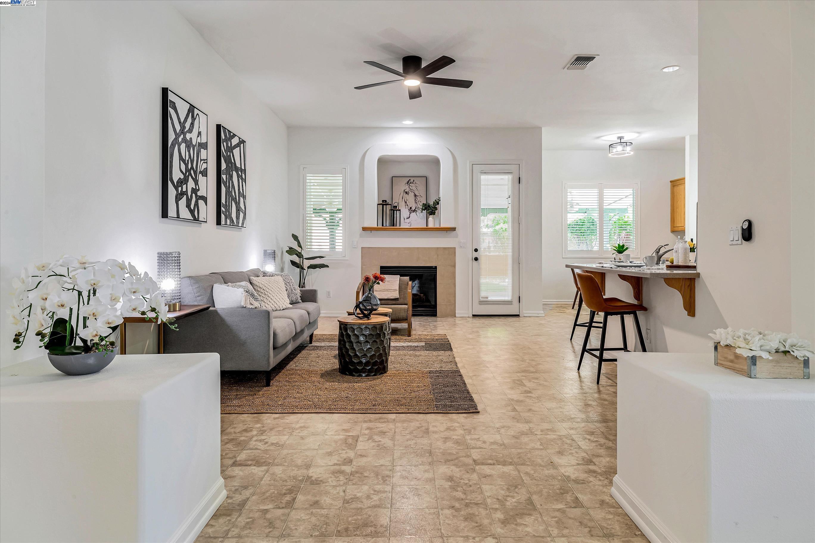 859 Alexander Gabriel Ct